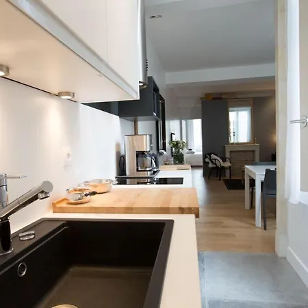 : Location Les Merciers. Lejlighed *